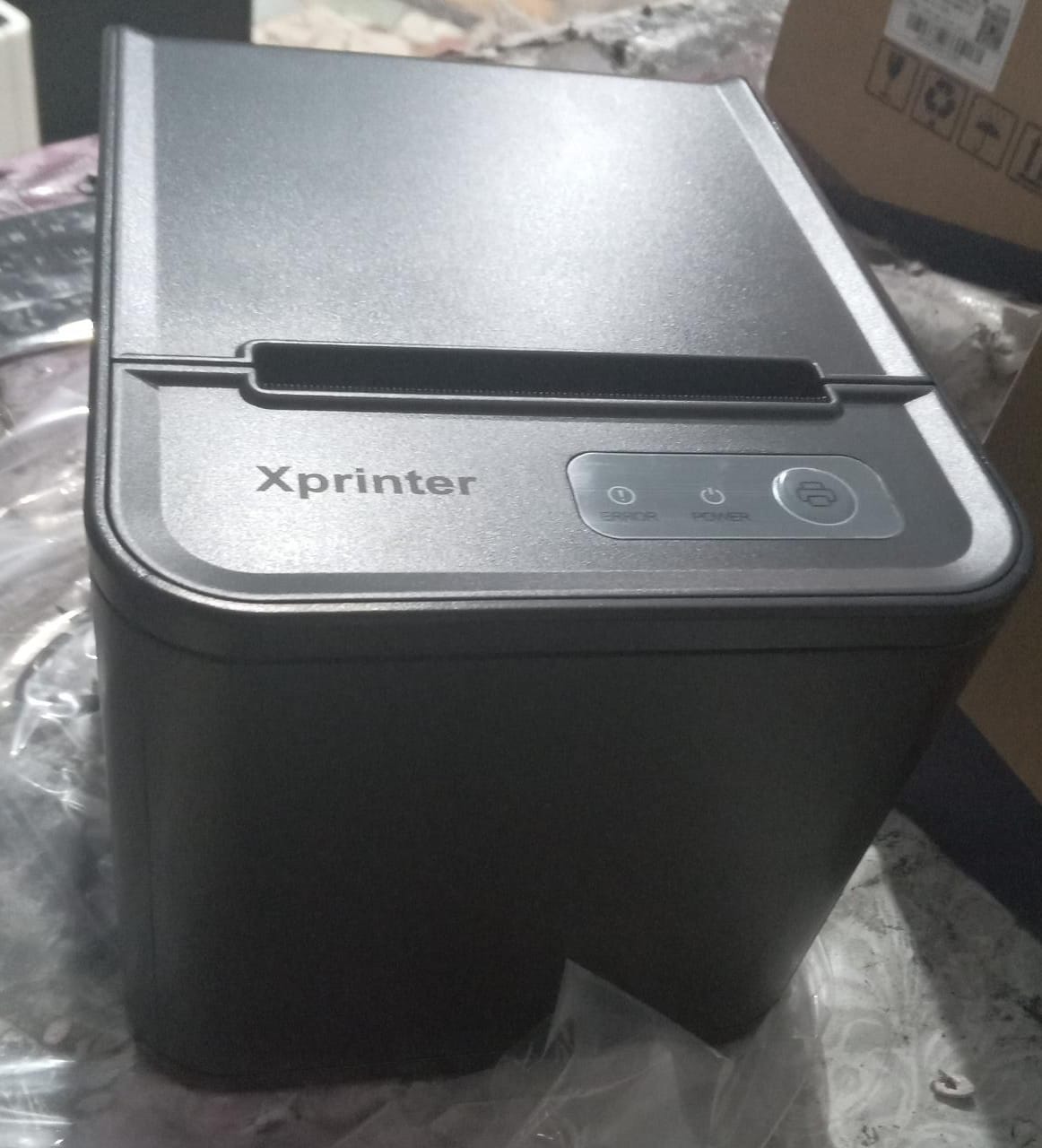 1d54a1bf-277c-4a41-ae2d-3bbcc7199cdc طابعة فواتير حرارية XPrinter XP-80 مخرج USB + lan– سرعة طباعة عالية 80 مم - الصورة 1